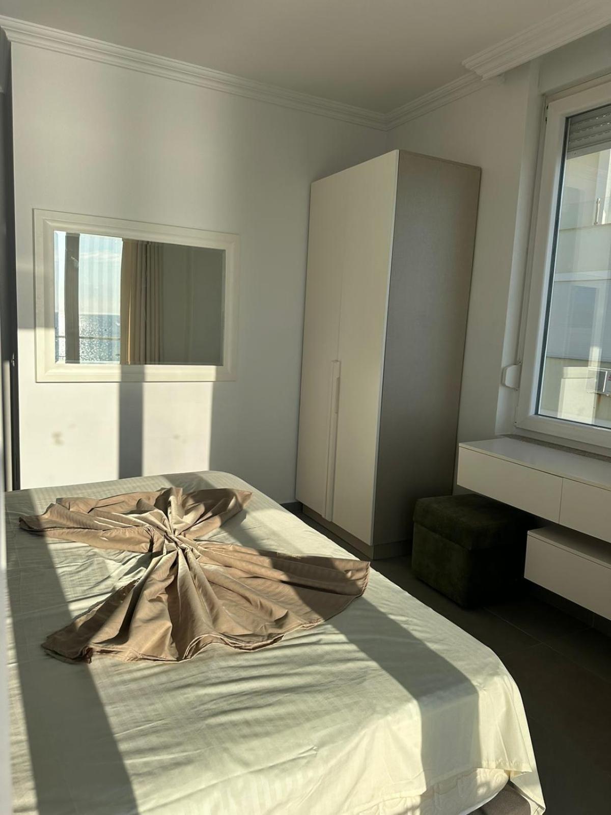 Deluxe Apartments With Balcony Shëngjin Kültér fotó