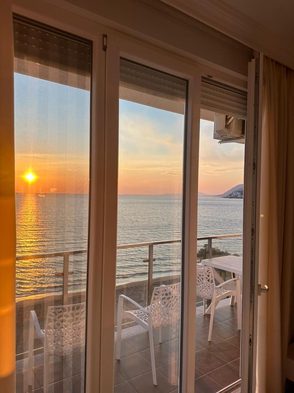 Deluxe Apartments With Balcony Shëngjin Kültér fotó